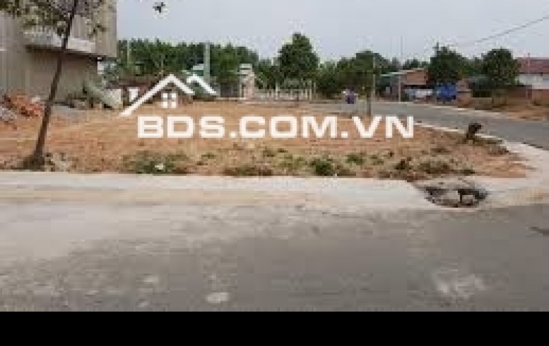 Cần sang nhượng gấp lô đất cực phẩm mặt tiền đường ĐT720 (Quốc lộ 55B) tại Xã Suối Kiết, huyện Tánh Linh, tỉnh Bình Thuận.